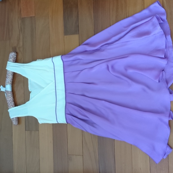 Girl's Dress - Picture 2 of 6